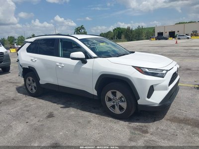 2T3W1RFV7SC****** 2025 Toyota RAV4