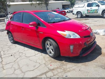 JTDKN3DU6F0****** 2015 Toyota Prius
