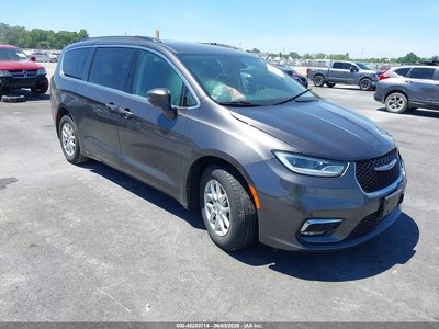 2C4RC1BG3NR****** 2022 Chrysler Pacifica