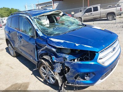 1FMCU9GD1JU****** 2018 Ford Escape
