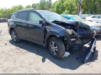 JTMBFREV4HJ****** 2017 Toyota RAV4