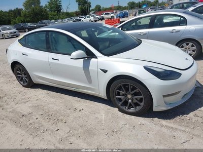 5YJ3E1EA6MF****** 2021 Tesla Model 3