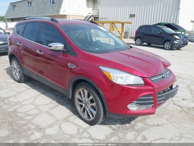 1FMCU9G9XGU****** 2016 Ford Escape