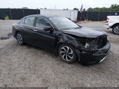 1HGCR2F72GA****** 2016 Honda Accord