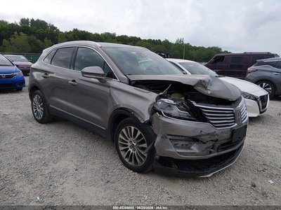 5LMCJ3D96HU****** 2017 Lincoln MKC