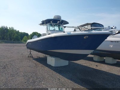 2007 Everglades Center Console