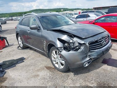 JN8CS1MU1FM****** 2015 Infiniti QX70