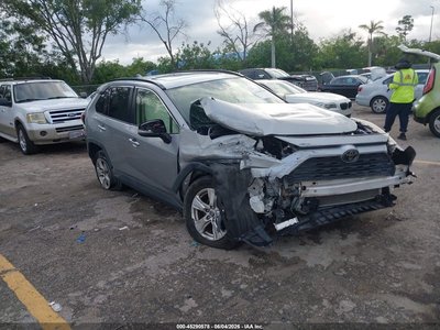 JTMW1RFV3KD****** 2019 Toyota RAV4