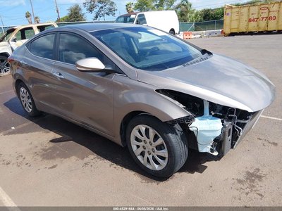 5NPDH4AE8GH****** 2016 Hyundai Elantra