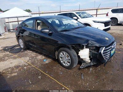 5NPD74LF7HH****** 2017 Hyundai Elantra