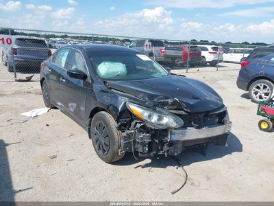 1N4AL3AP9JC****** 2018 Nissan Altima