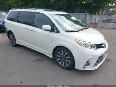 2018 Toyota Sienna
