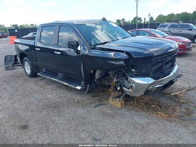 1GCUYDED8MZ****** 2021 Chevrolet Silverado 1500
