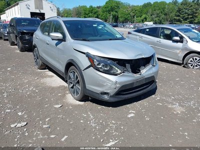 JN1BJ1CRXJW****** 2018 Nissan Rogue Sport