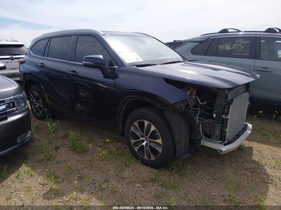 5TDKDRAH5PS****** 2023 Toyota Highlander