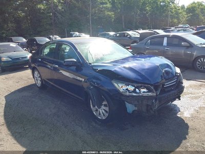 1HGCR2F83FA****** 2015 Honda Accord