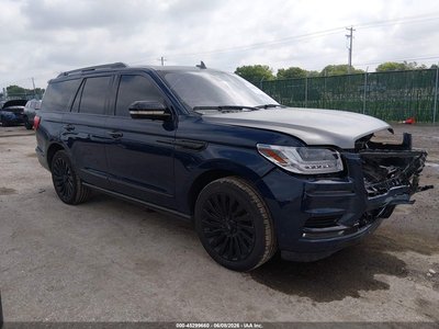 5LMJJ2LTXKE****** 2019 Lincoln Navigator