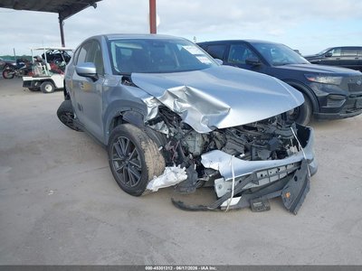 JM3KFACM0J0****** 2018 Mazda CX-5