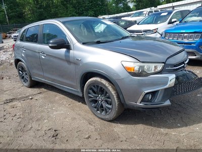 JA4AR3AU6KU****** 2019 Mitsubishi Outlander