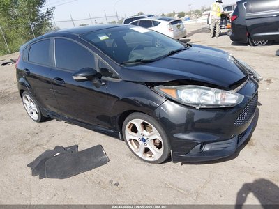 3FADP4GX5FM****** 2015 Ford Fiesta