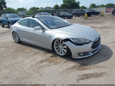 5YJSA1CN4DF****** 2013 Tesla Model S