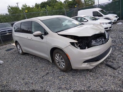 2C4RC1DG5HR****** 2017 Chrysler Pacifica