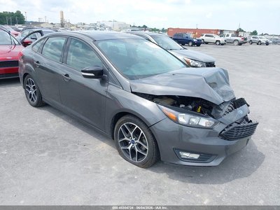 1FADP3H21JL****** 2018 Ford Focus