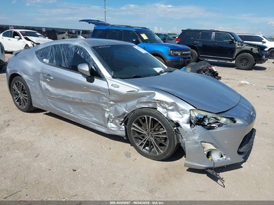 JF1ZNAA13F9****** 2015 Scion FR-S