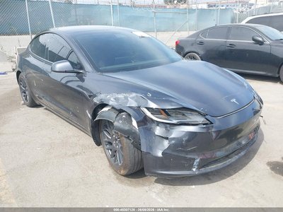 5YJ3E1EA6RF****** 2024 Tesla Model 3