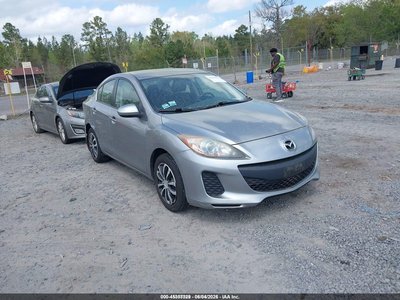 JM1BL1U83D1****** 2013 Mazda 3