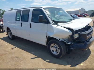 1GCZGUCG6F1****** 2015 Chevrolet Express 3500