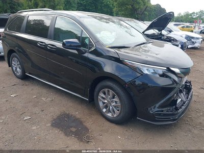 5TDKRKEC3TS****** 2026 Toyota Sienna