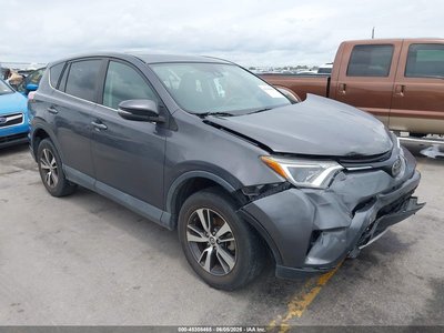 2T3WFREV7JW****** 2018 Toyota RAV4