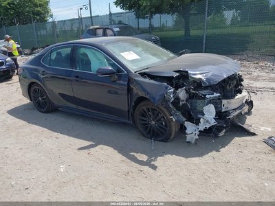 4T1K61AK2MU****** 2021 Toyota Camry