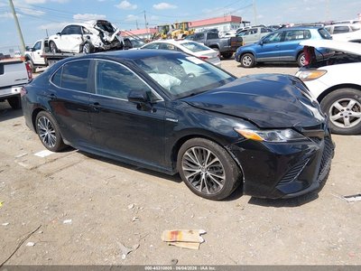 2019 Toyota Camry Hybrid