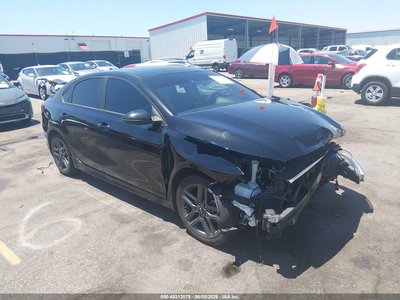 3KPF34AD5ME****** 2021 Kia Forte