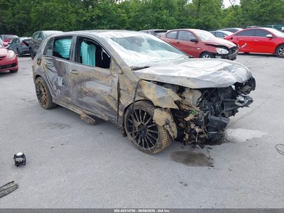 WVWWF7AU9HW****** 2017 Volkswagen Golf R