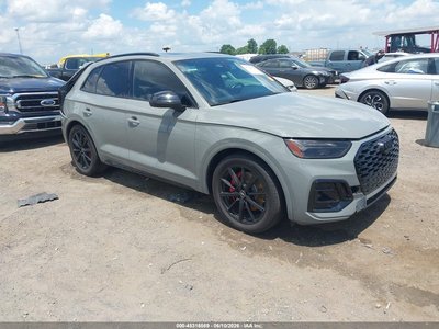 WA1B4AFYXM2****** 2021 Audi SQ5