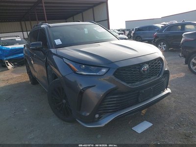 2025 Toyota Highlander
