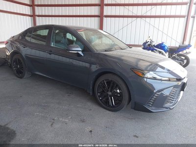 2025 Toyota Camry Hybrid