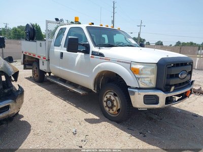 1FT8X3B6XCE****** 2012 Ford F-350