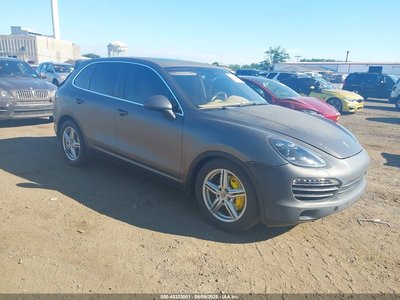 WP1AB2A22DL****** 2013 Porsche Cayenne
