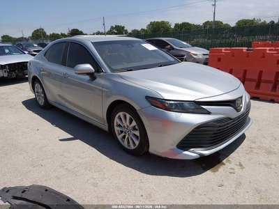 4T1B11HK9JU****** 2018 Toyota Camry