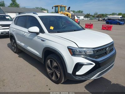 3VVUX7B2XPM****** 2023 Volkswagen Taos