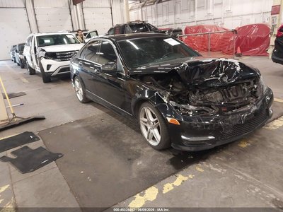 WDDGF8AB1DG****** 2013 Mercedes-Benz C-Class
