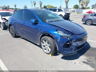 5YJYGDEE9LF****** 2020 Tesla Model Y