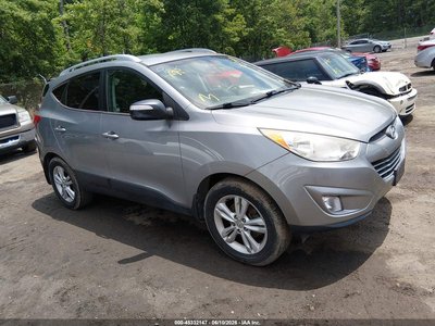 KM8JU3AC5DU****** 2013 Hyundai Tucson