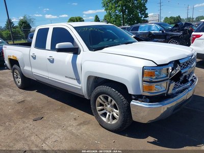 1GCVKREC2FZ****** 2015 Chevrolet Silverado 1500