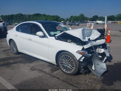 ZARFAEEN5H7****** 2017 Alfa Romeo Giulia
