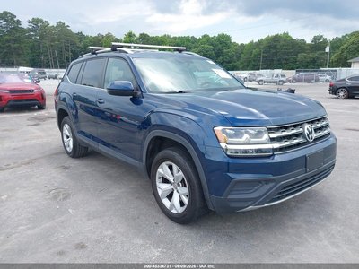 1V2AP2CA0JC****** 2018 Volkswagen Atlas
